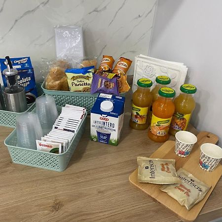 Isla Home نابولي المظهر الخارجي الصورة
