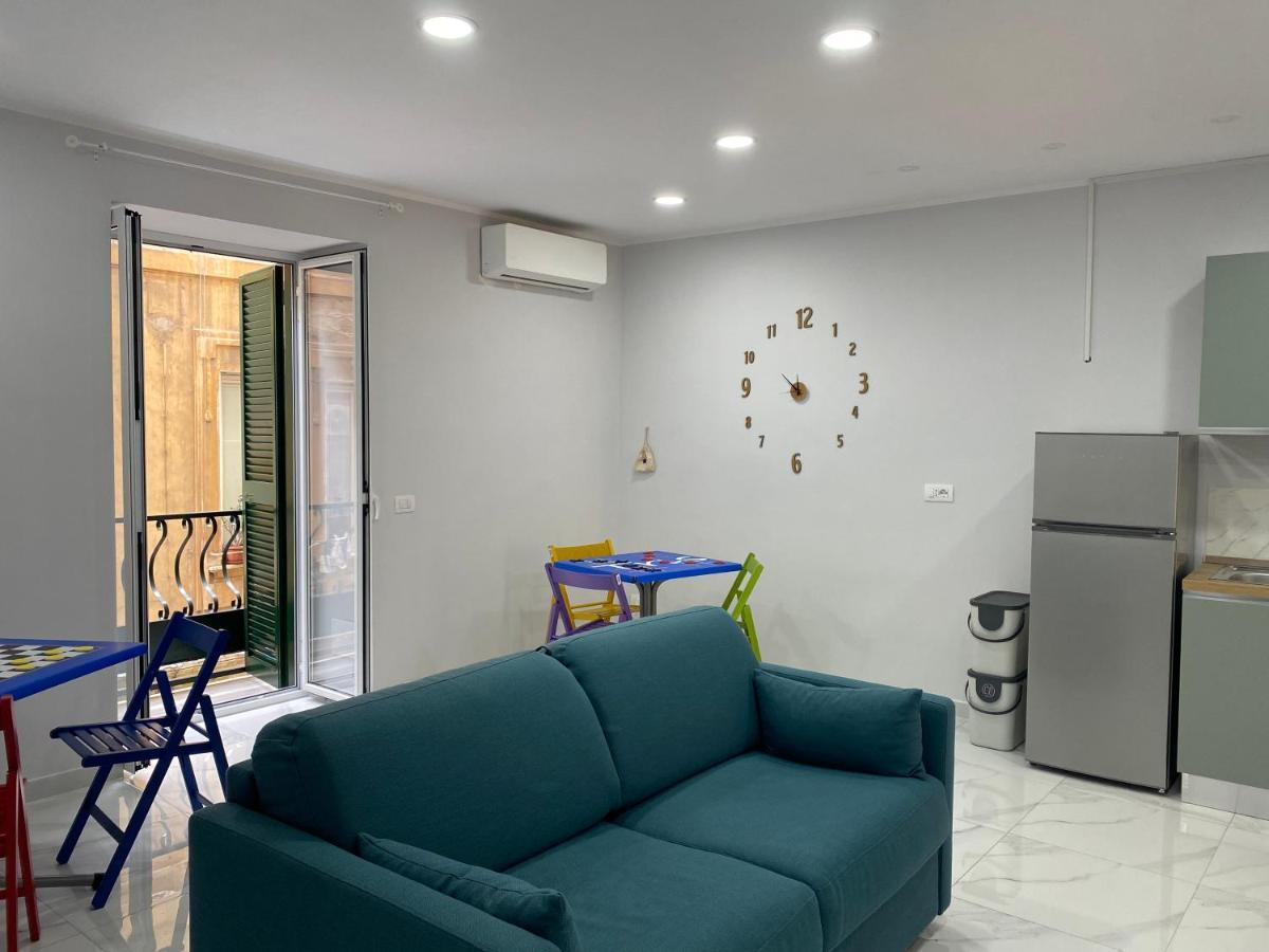 Isla Home نابولي المظهر الخارجي الصورة