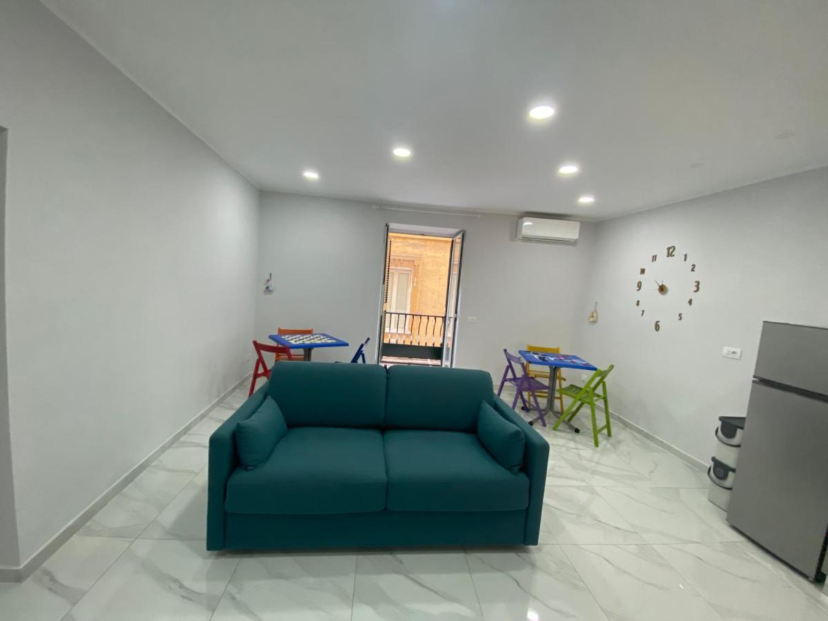 Isla Home نابولي المظهر الخارجي الصورة